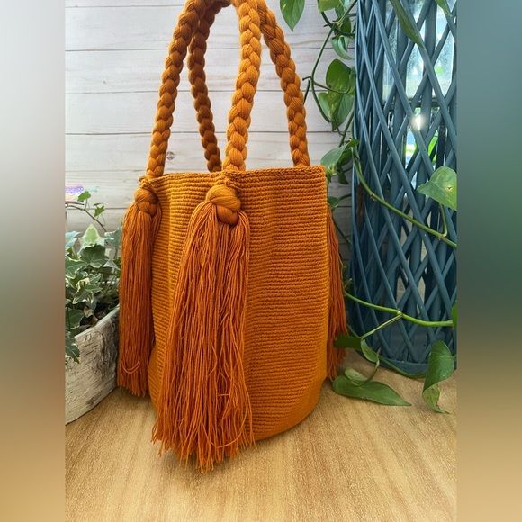 Classic Burnt Orange Handwoven Tote Bag- Boho Chic Trendy Top Handle Bag - Picture 5 of 7
